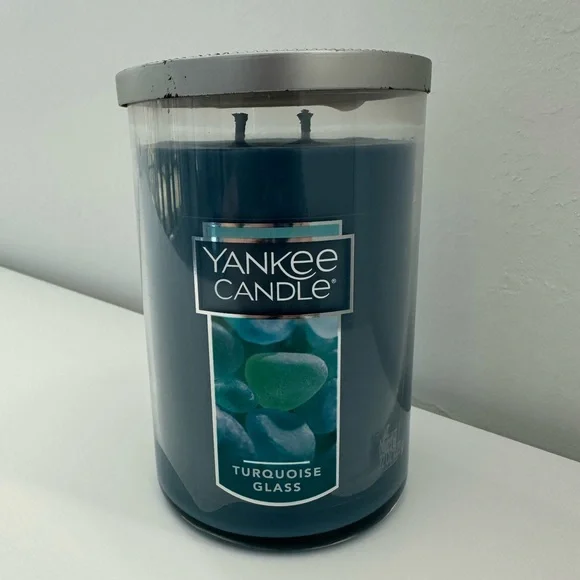 Yankee Candle Turquoise Glass Jar - Picture 1 of 4